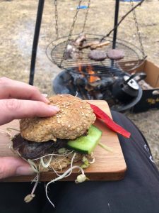 Glutenfritt hamburgerbrød med tørket lever uten melk